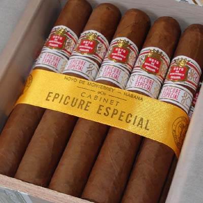 box of hoyo de monterrey epicure especial cigars