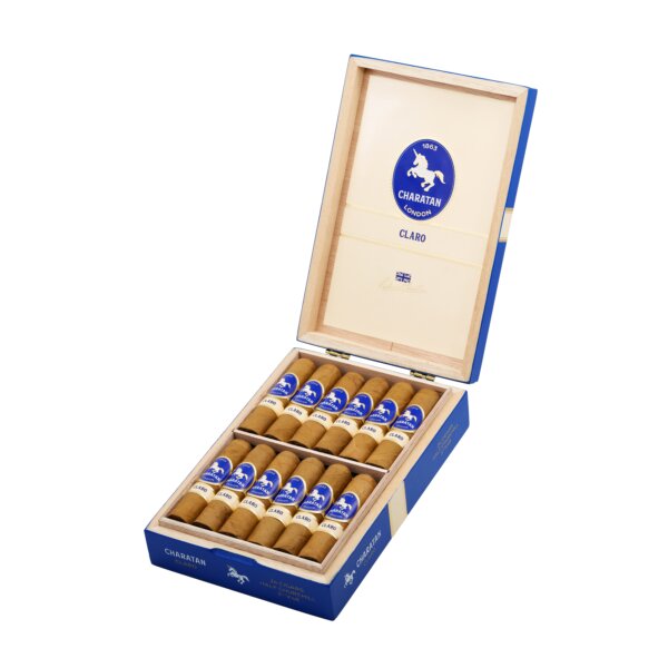 Charatan Claro Half Churchill